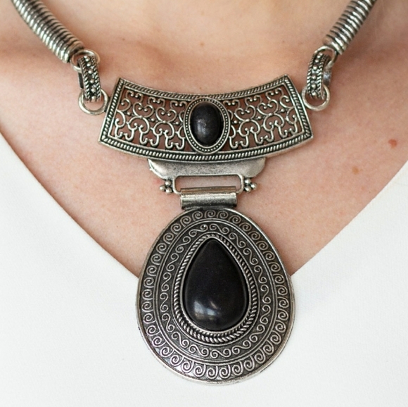 Necklace - Picture 2 of 2